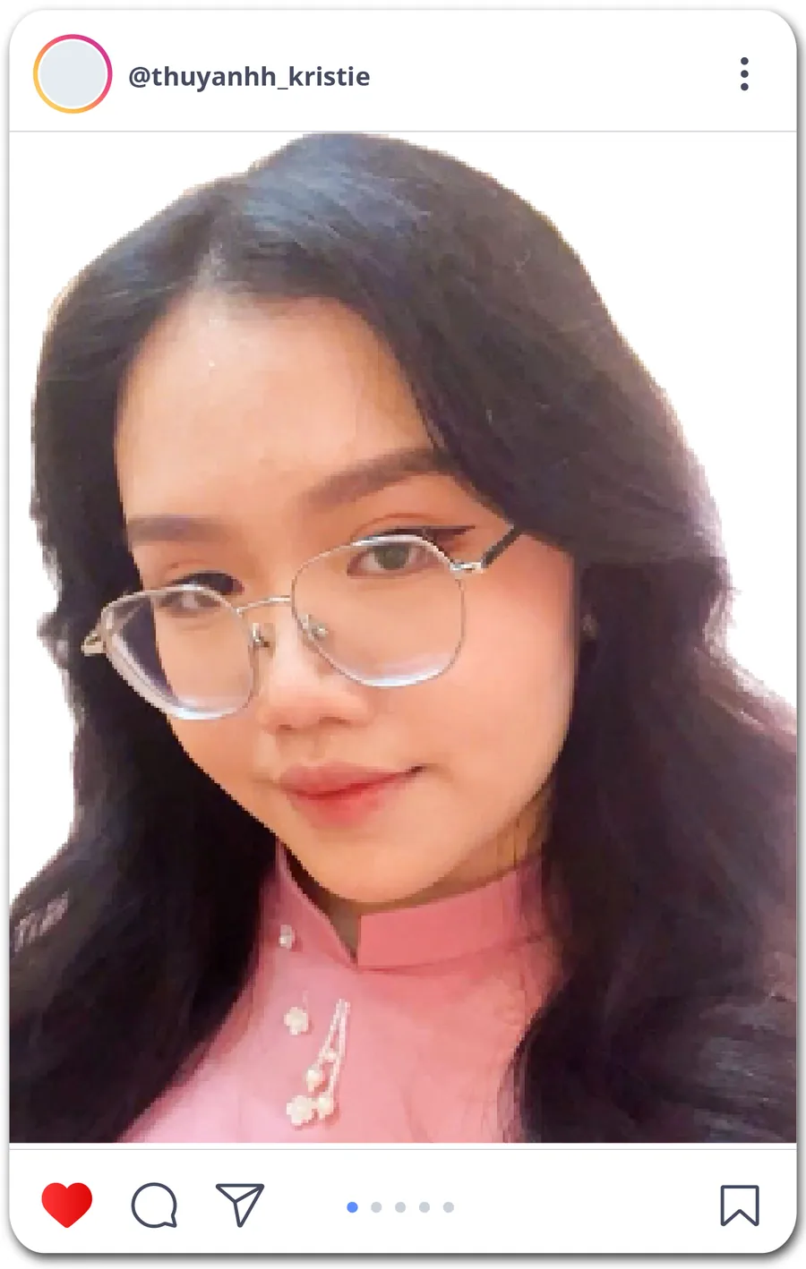 Thuy Anh's photo in an Instagram post frame (@thuyanhh_kristie)